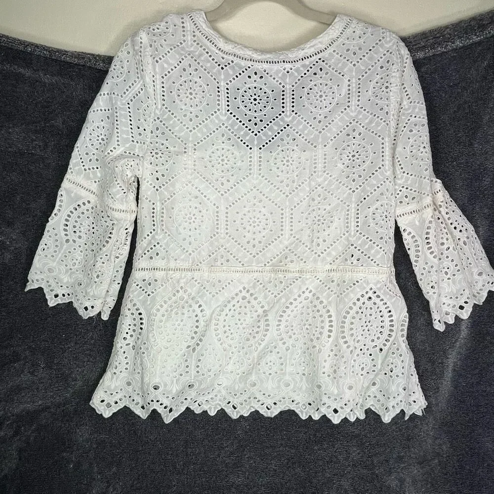 Sundance Belle Du Jour eyelet top size Medium